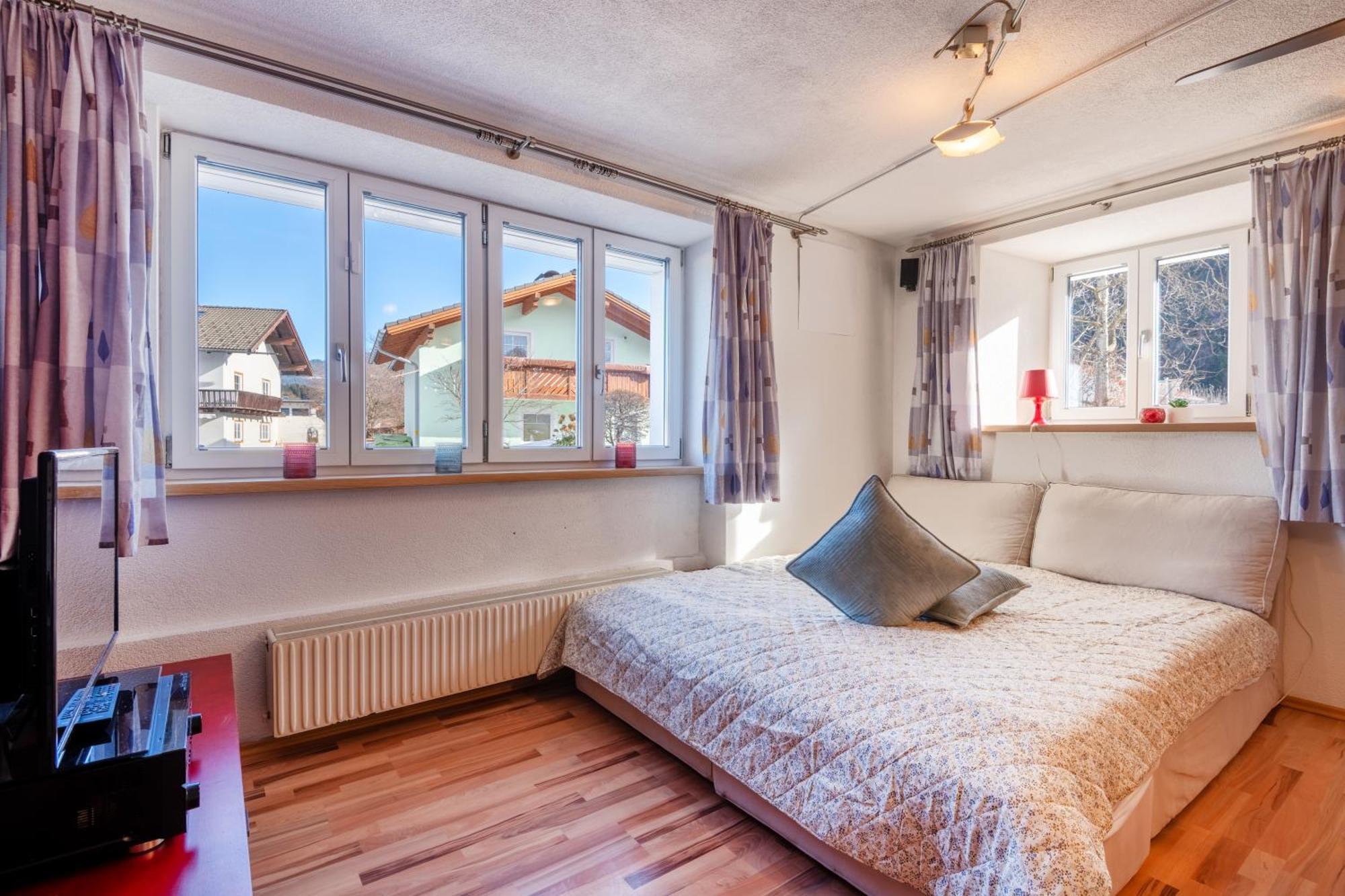 Apartmenthaus Ehrenberg Ehenbichl Exterior foto